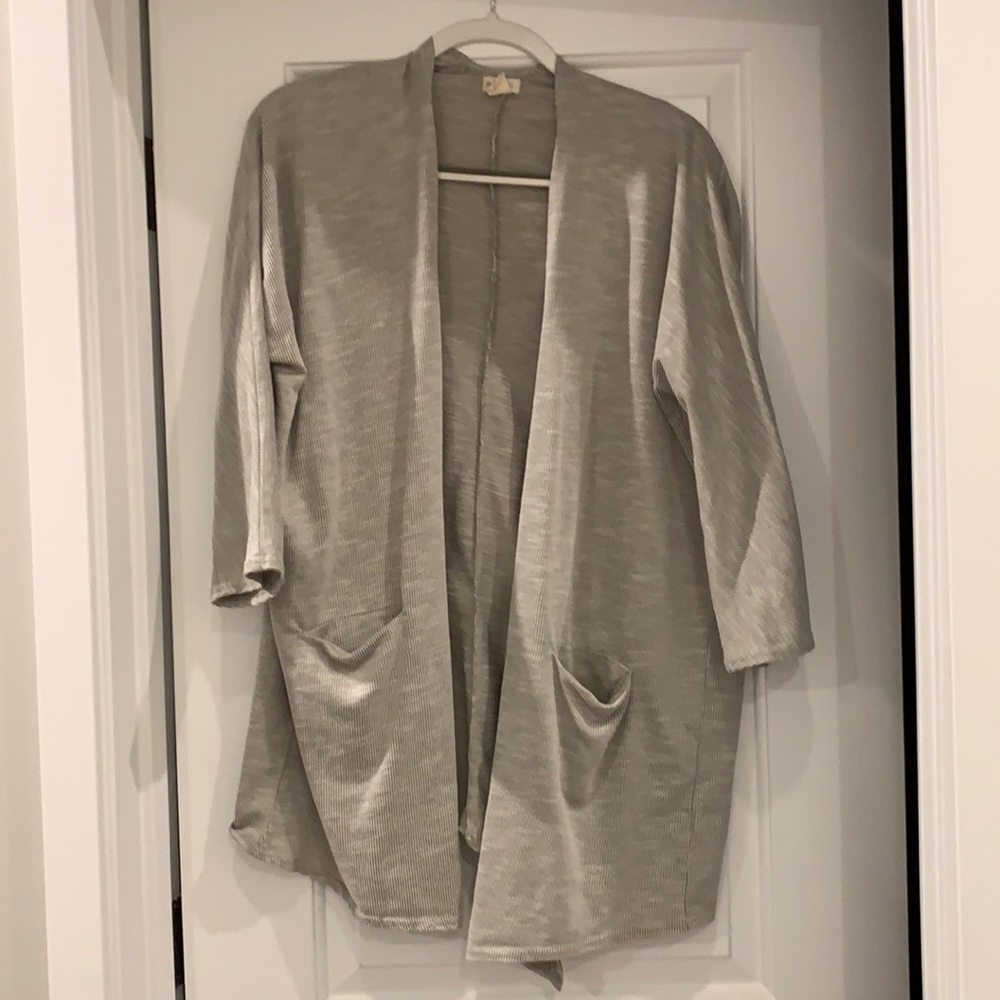 Tunic length cardigan